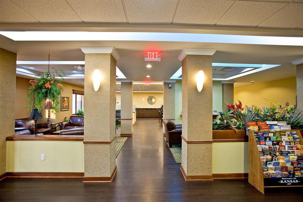 Best Western Plus Olathe Hotel Interior photo